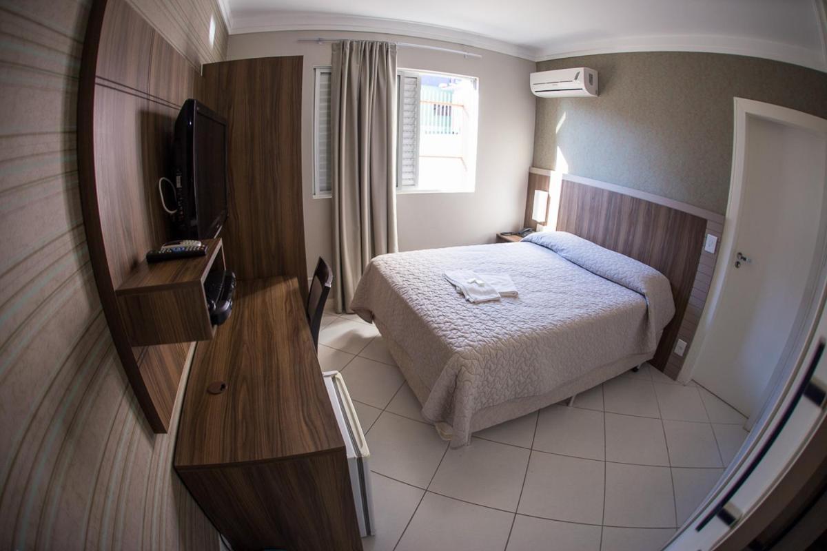 Hotel Contessi Urussanga Phòng bức ảnh
